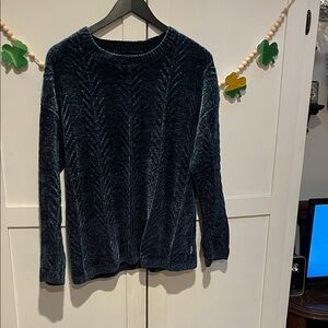 Beautiful Orvis Teal Velvet-Texture Crewneck Sweater